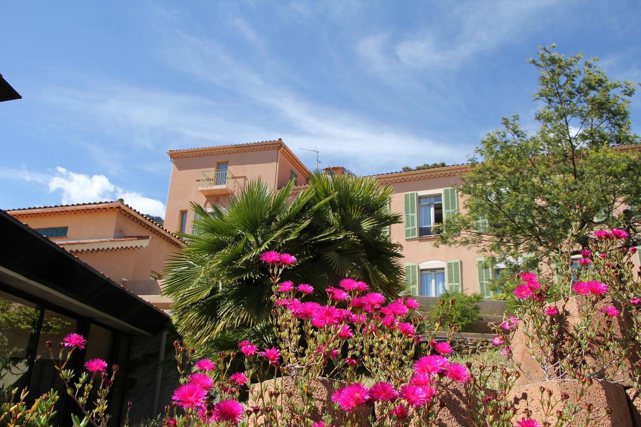 Domaine Des Gueules Cassees La Valette-du-Var Kültér fotó