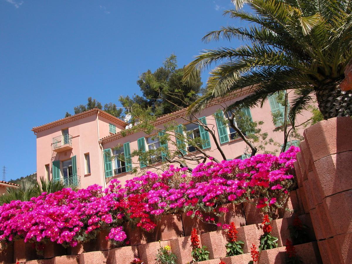 Domaine Des Gueules Cassees La Valette-du-Var Kültér fotó